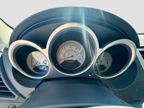 Used 2009 Chrysler Sebring Touring w/ Electronics Convenience Group FWD image 11