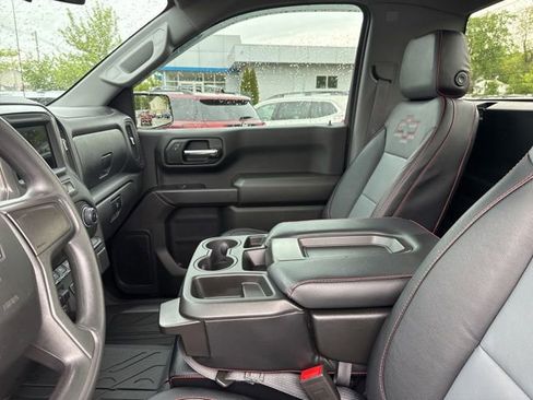 Used 2024 Chevrolet Silverado 1500 W/T w/ WT Value Package AWD/4WD image 12