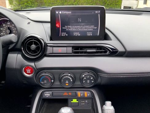 Certified 2023 MAZDA MX-5 Miata Club w/ Weather Package RWD image 7