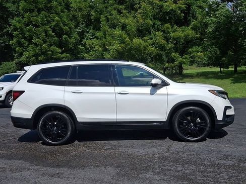 Used 2021 Honda Pilot Black Edition image 10