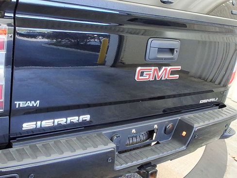 Used 2018 GMC Sierra 1500 Denali AWD/4WD image 24