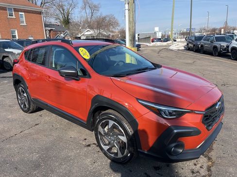 Certified 2025 Subaru Crosstrek 2.5i Limited w/ Crosstrek Mirror Package image 3