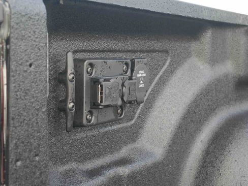 New 2025 RAM 3500 Limited AWD/4WD image 10