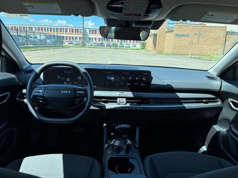 Used 2026 Kia K4 FWD image 27