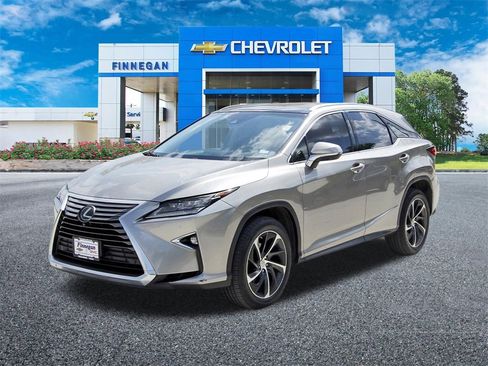 Used 2017 Lexus RX 350 FWD image 3