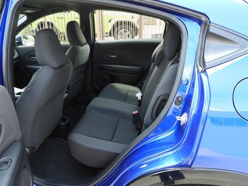 Used 2019 Honda HR-V Sport image 19