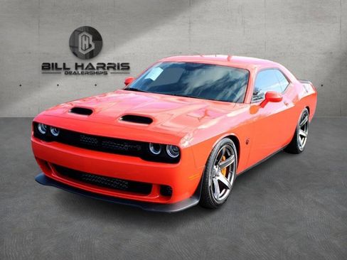 Used 2022 Dodge Challenger SRT Hellcat Redeye image 1