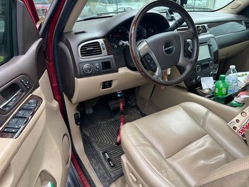 Used 2014 GMC Yukon Denali AWD/4WD image 17