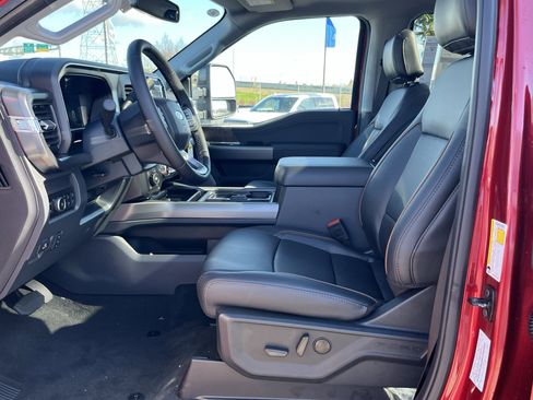 New 2026 Ford F350 Lariat w/ Black Appearance Package image 8