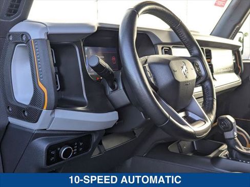 Used 2023 Ford Bronco Badlands image 12