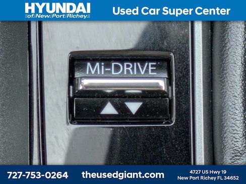 Used 2025 MAZDA CX-50 AWD 2.5 Hybrid w/ Premium Pkg image 31