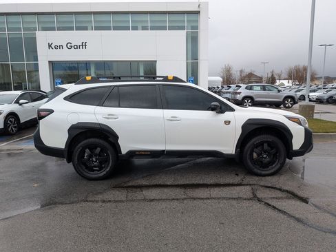 Used 2025 Subaru Outback Wilderness image 2