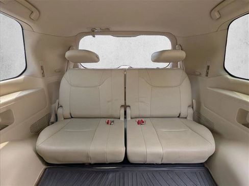 Used 2016 Lexus LX 570 4WD w/ Luxury Package image 21
