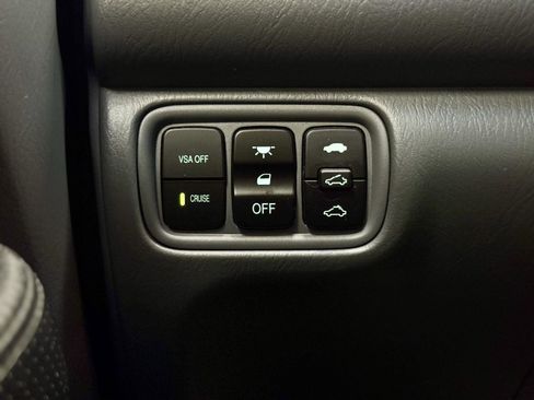 Used 2005 Honda Pilot EX-L image 17