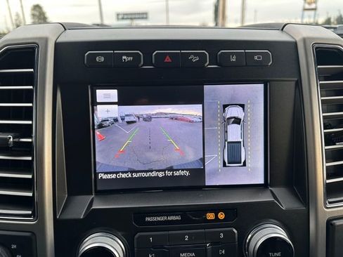 Used 2020 Ford F350 Platinum w/ FX4 Off-Road Package image 19