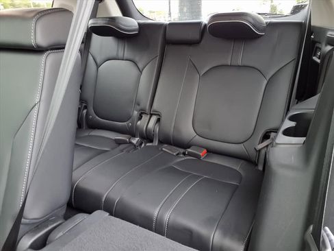 Used 2023 Honda Pilot Elite image 19