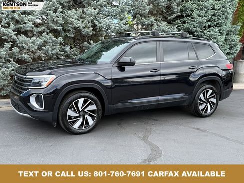 Used 2024 Volkswagen Atlas SE AWD/4WD image 1