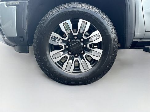 Used 2025 GMC Sierra 2500 Denali w/ Denali Reserve Package AWD/4WD image 38