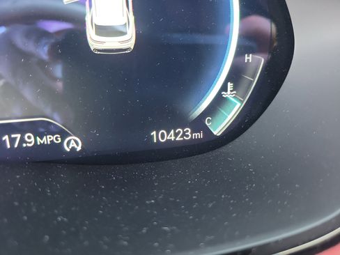 Used 2025 Genesis GV70 3.5T Sport w/ Sport Prestige Package image 31