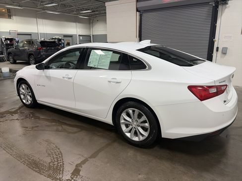 Used 2024 Chevrolet Malibu LT FWD image 5