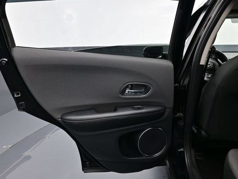 Used 2022 Honda HR-V EX image 24