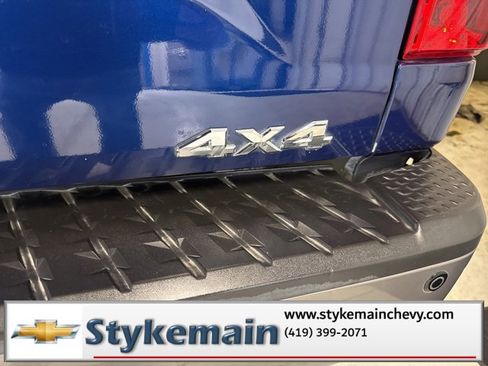 Used 2017 Nissan Titan Platinum Reserve image 13