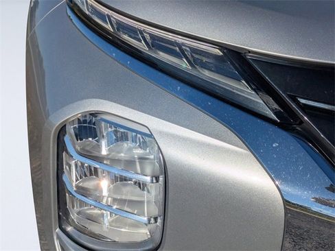 Used 2022 Mitsubishi Outlander ES image 9