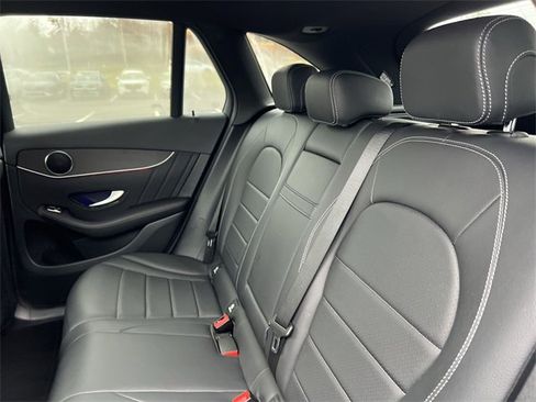 Used 2022 Mercedes-Benz GLC 300 4MATIC image 20