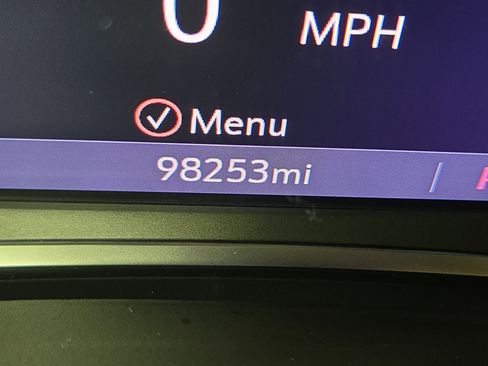 Certified 2022 Chevrolet Equinox RS w/ Infotainment Package image 18