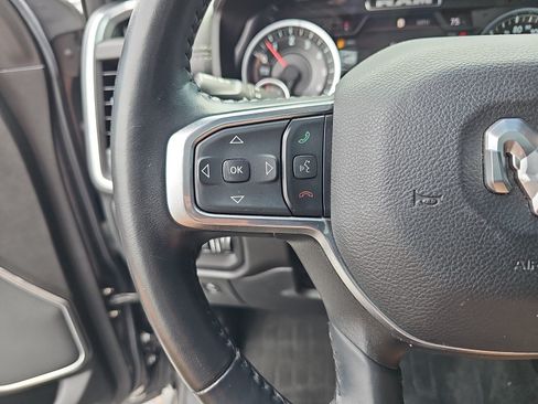 Used 2023 RAM 1500 Laramie RWD image 17