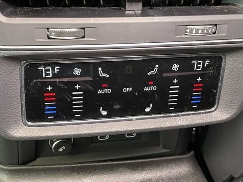 Used 2021 Audi SQ8 Prestige AWD/4WD image 20