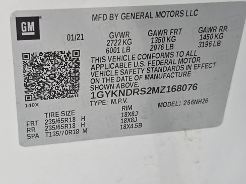Used 2021 Cadillac XT5 Premium Luxury w/ LPO, Floor Liner Package AWD/4WD image 36