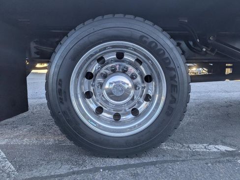 Used 2019 Ford F650 2WD SuperCab Super Duty image 35