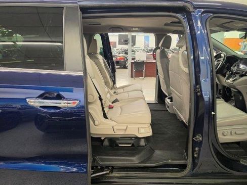 Used 2024 Honda Odyssey EX-L image 11