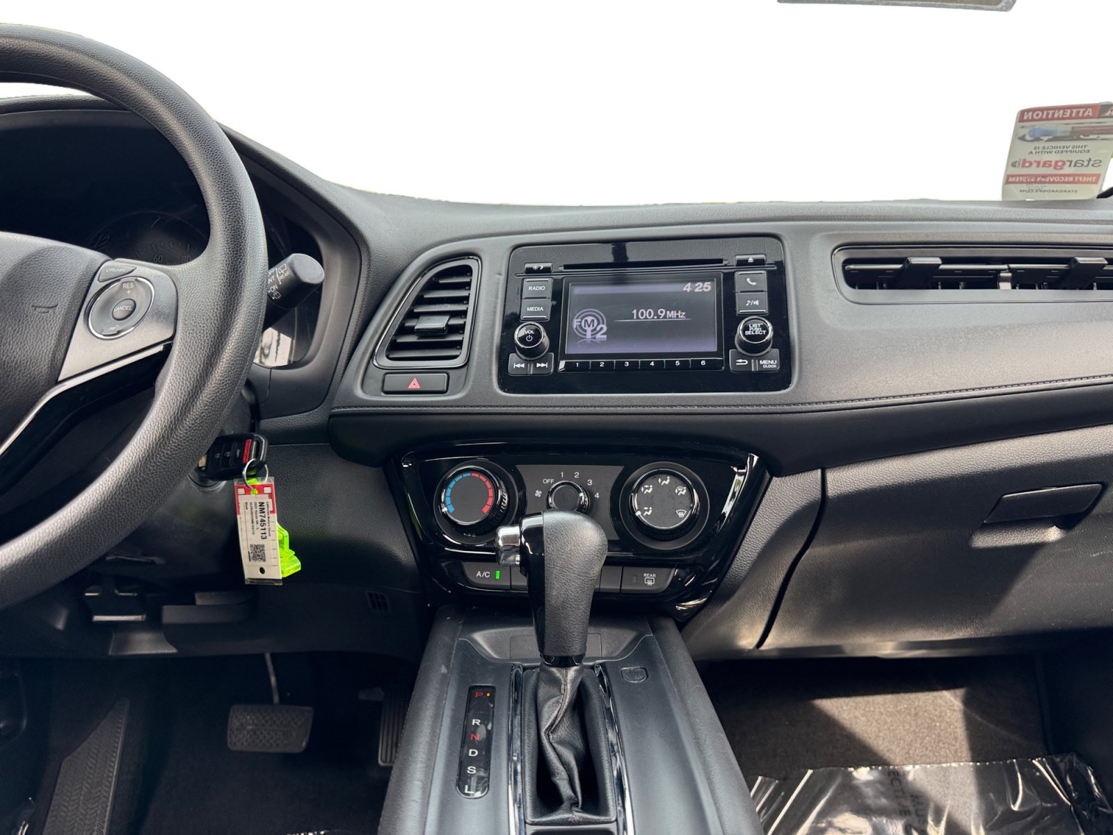 Used 2022 Honda HR-V LX image 11