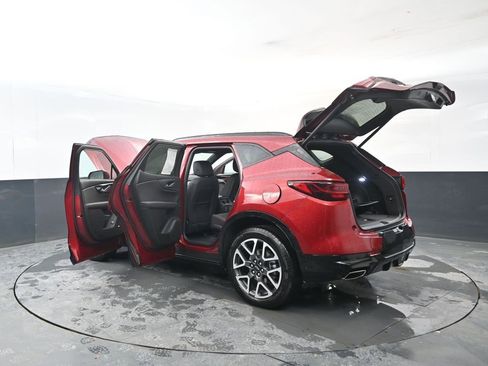 Used 2025 Chevrolet Blazer RS w/ Driver Confidence II Package image 30