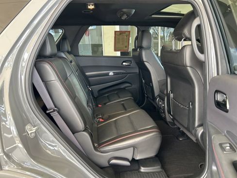 Used 2023 Dodge Durango GT image 25