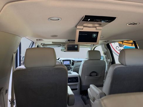 Used 2019 GMC Yukon XL Denali w/ Denali Ultimate Package image 23