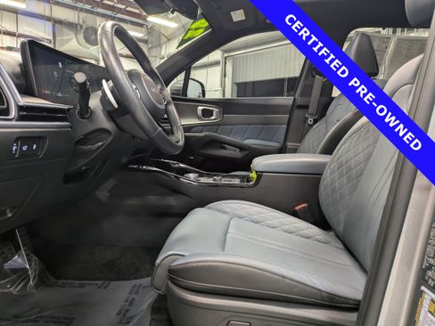 Used 2025 Kia Sorento SX Prestige image 29