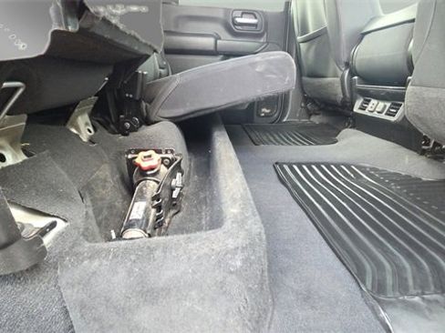 Used 2023 Chevrolet Silverado 2500 LT w/ All Star Edition image 17