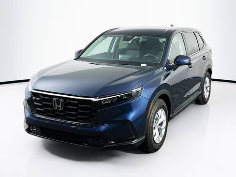 Used 2025 Honda CR-V LX image 3