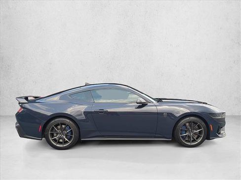 Used 2024 Ford Mustang Dark Horse image 4