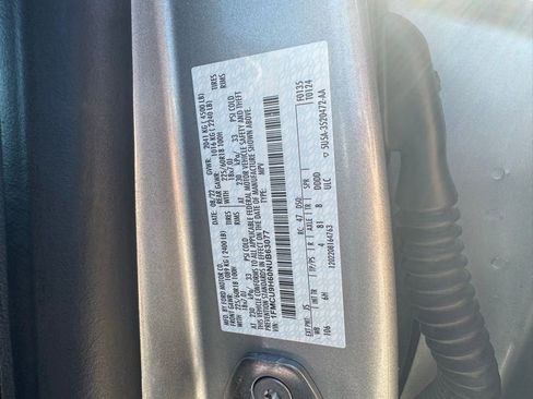 Used 2022 Ford Escape SEL image 26