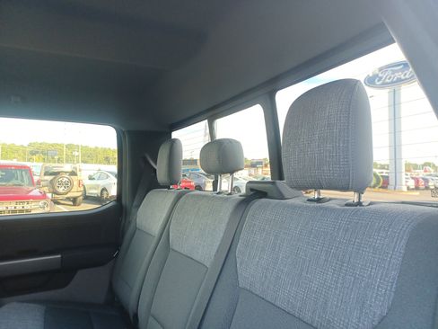 New 2026 Ford F250 XLT w/ XLT Premium Package image 19