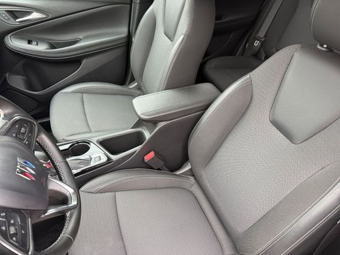 Used 2025 Buick Encore GX Preferred image 36