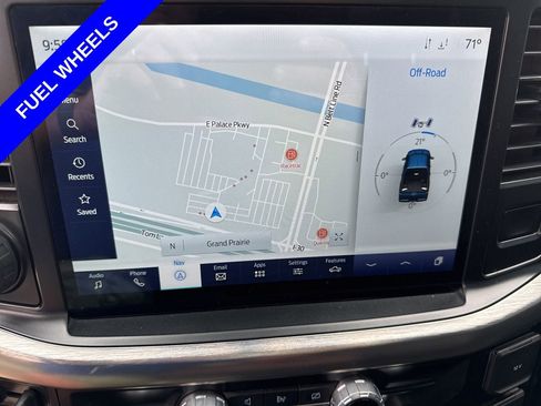 Used 2022 Ford F150 Lariat image 28