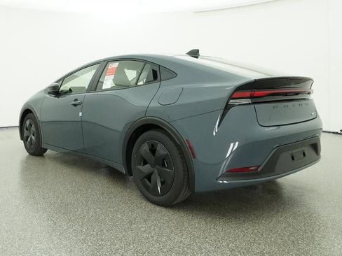 New 2026 Toyota Prius LE image 21