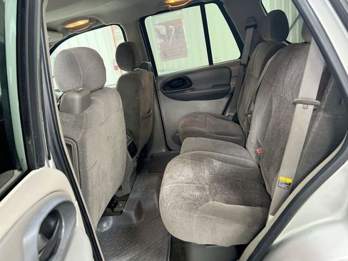 Used 2004 Chevrolet TrailBlazer LS w/ LS Preferred Equipment Group image 21