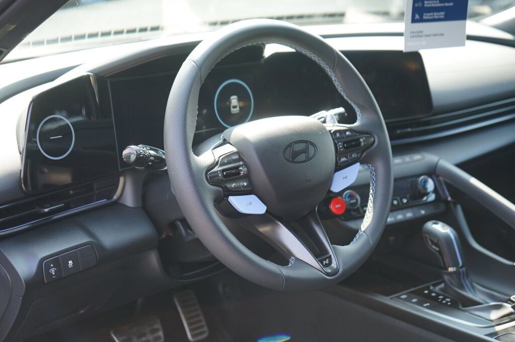 Certified 2025 Hyundai Elantra N FWD image 16