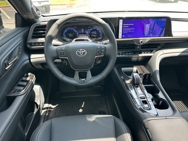 Used 2026 Toyota Crown Signia w/ Advanced Technology Package AWD/4WD image 10